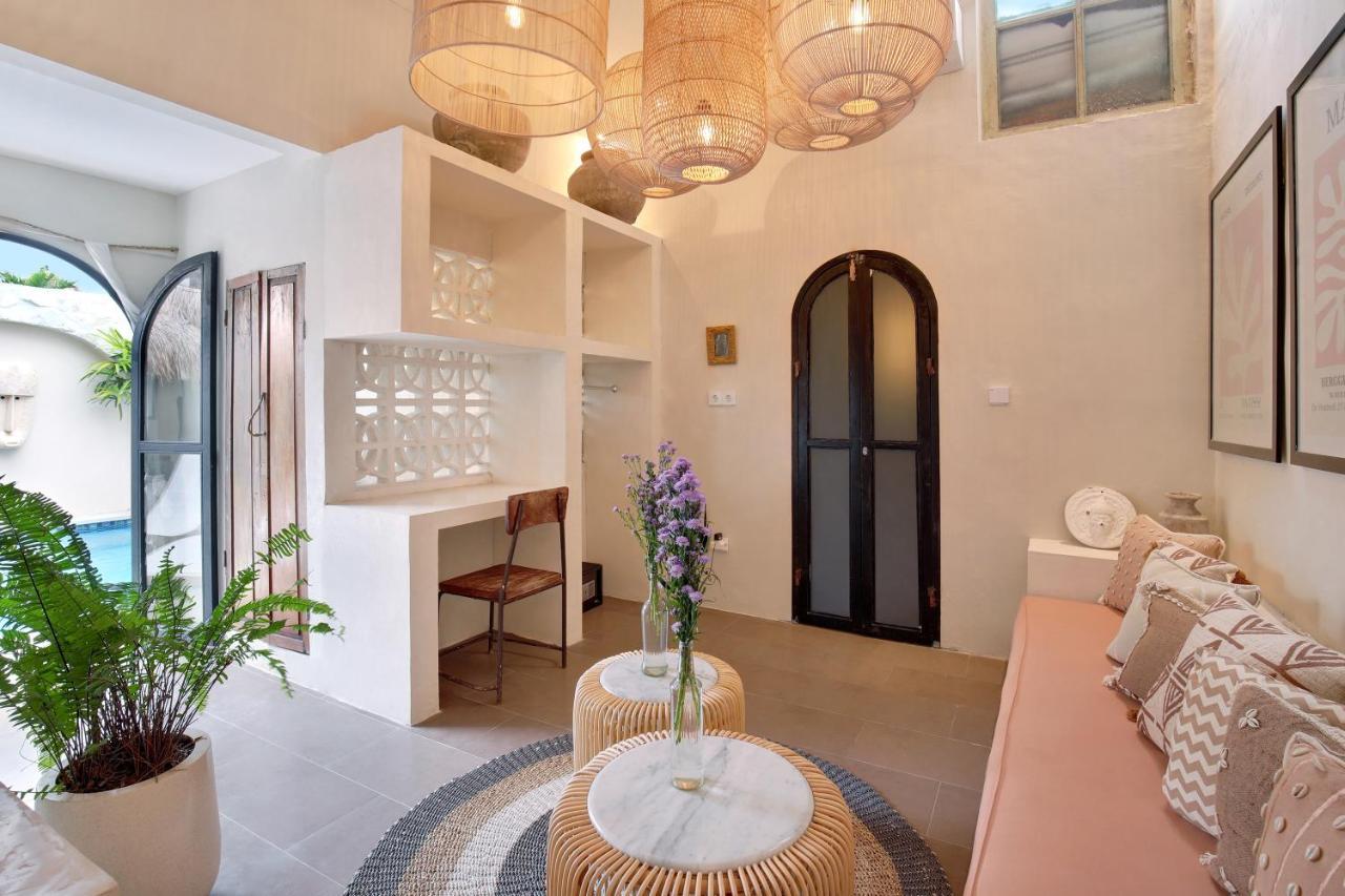 Seminyak Beach Bungalow Studio Villa 1 With Private Pool Sbb1 Eksteriør bilde